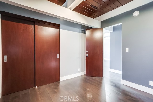 6715 E Ocean Boulevard, Long Beach CA: https://media.crmls.org/medias/5c7ecc55-6f82-49ac-b8ae-7fa7ecd320c4.jpg