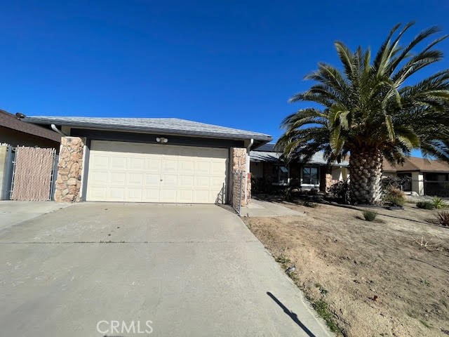 Detail Gallery Image 2 of 5 For 3143 Darkwood, Lancaster,  CA 93536 - 3 Beds | 2 Baths