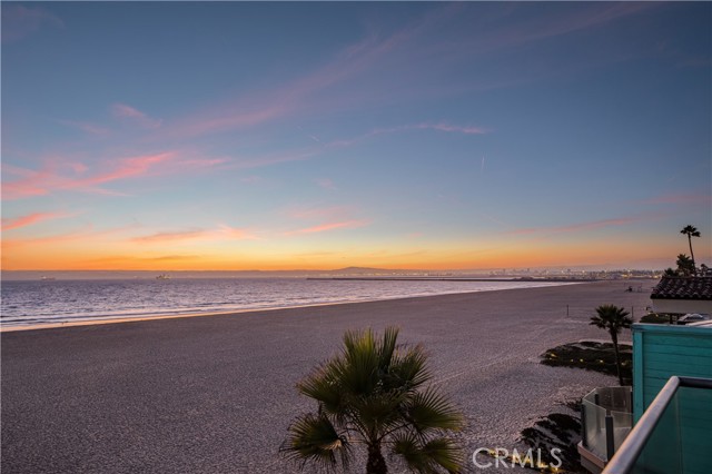 52 Surfside Avenue # A, Surfside (seal Beach), California 90743, 3 Bedrooms Bedrooms, ,1 BathroomBathrooms,Residential,For Sale,52 Surfside Avenue # A,CRAR24191622