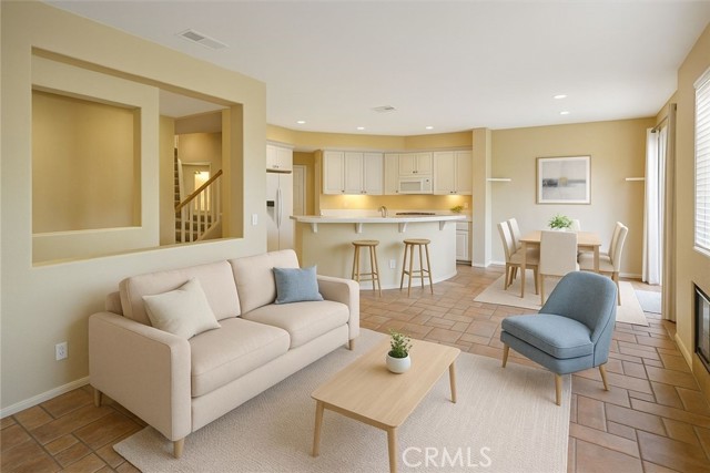 Detail Gallery Image 4 of 22 For 24163 Arrowhead Ct, Valencia,  CA 91354 - 3 Beds | 3 Baths