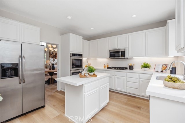 Detail Gallery Image 12 of 52 For 25036 Footpath Ln, Laguna Niguel,  CA 92677 - 5 Beds | 3 Baths