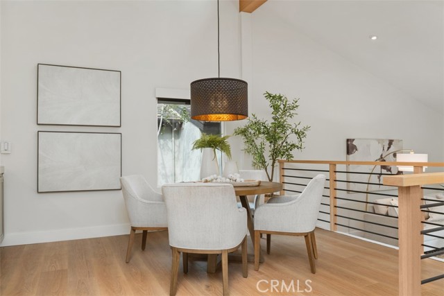 270 Old Ranch Road, Seal Beach CA: https://media.crmls.org/medias/5c81b4e0-97e7-42e4-b576-f9588f781210.jpg