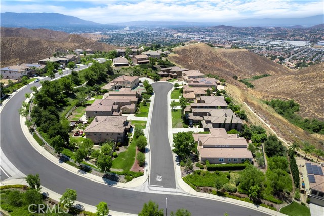 15720 Glendon Creek Court, Riverside, California 92503, 5 Bedrooms Bedrooms, ,4 BathroomsBathrooms,Single Family Residence,For Sale,Glendon Creek,OC24151354