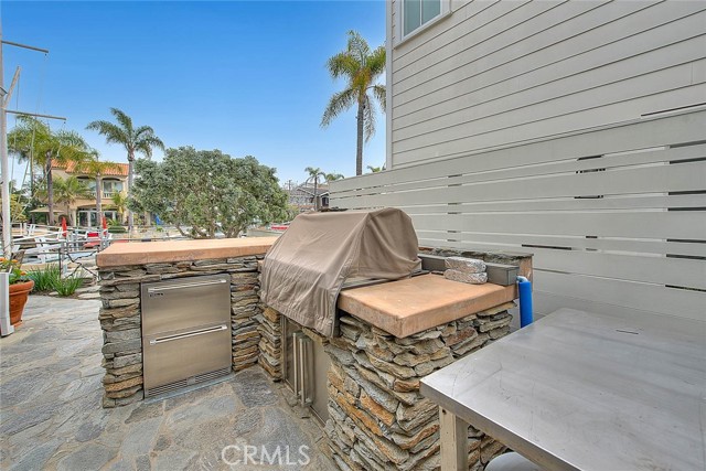Detail Gallery Image 50 of 59 For 5590 E the Toledo, Long Beach,  CA 90803 - 4 Beds | 4 Baths