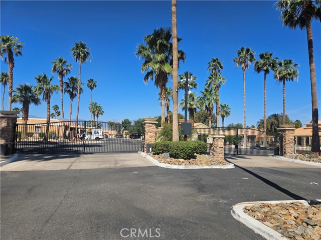 40900 Breezy Pass #D, Palm Desert, CA 92211