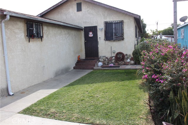 140 Colden Avenue, Los Angeles, California 90003, 4 Bedrooms Bedrooms, ,2 BathroomsBathrooms,Single Family Residence,For Sale,Colden,PW24047190