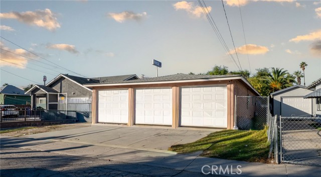 Front Image Thumbnail for CRCV25269679