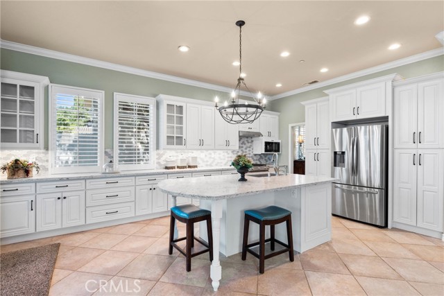 Detail Gallery Image 13 of 39 For 1444 Upland Hills Dr N, Upland,  CA 91784 - 2 Beds | 2/1 Baths