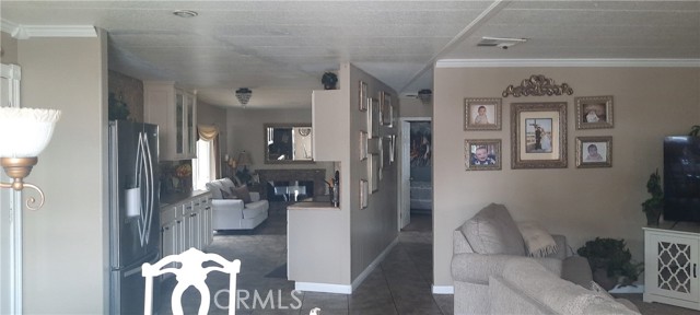 11050 BRYANT, Yucaipa CA: https://media.crmls.org/medias/5c884858-b0d1-4c6d-8f93-ae4badf925d6.jpg