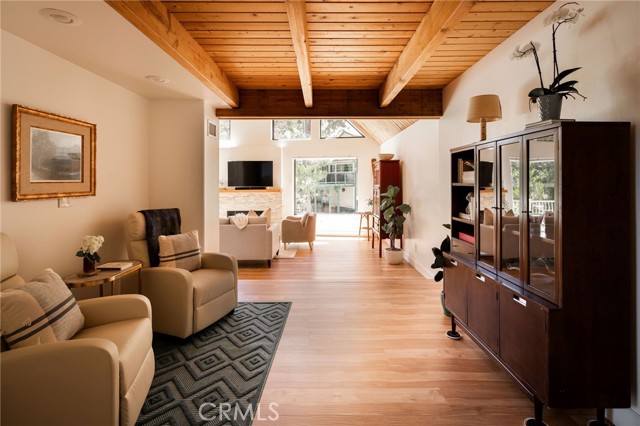 Detail Gallery Image 7 of 57 For 113 Brentwood Dr, Lake Arrowhead,  CA 92352 - 6 Beds | 5 Baths