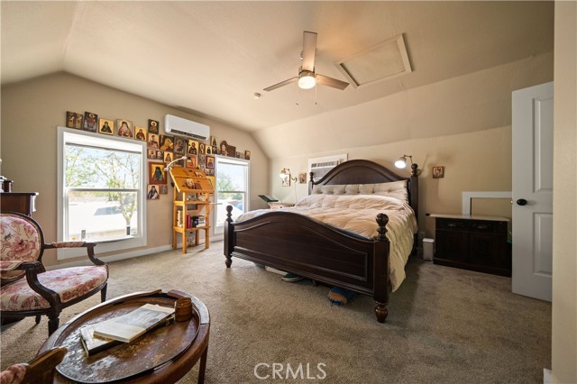 1711 Shasta Street, Anderson CA: https://media.crmls.org/medias/5c88f9f4-4aa7-491b-a037-e75187ef6ed3.jpg