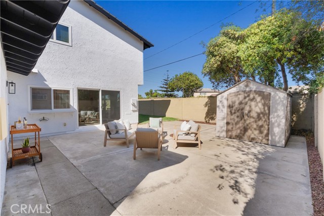 21292 Bulkhead Circle, Huntington Beach CA: https://media.crmls.org/medias/5c8999ed-47c6-4700-8bc0-6f0aaf81c2fa.jpg