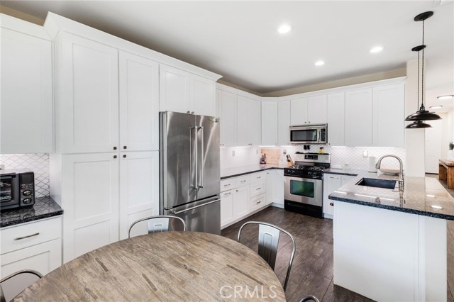 Detail Gallery Image 22 of 64 For 34684 Yale Dr, Yucaipa,  CA 92399 - 4 Beds | 2/1 Baths