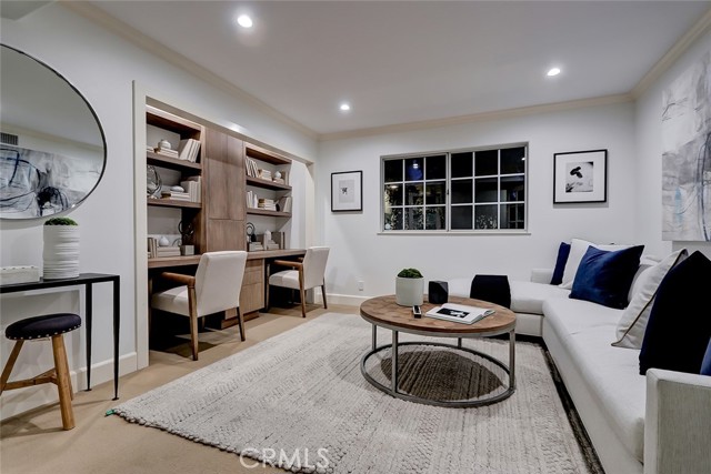 742 31st Street, Manhattan Beach, California 90266, 5 Bedrooms Bedrooms, ,2 BathroomsBathrooms,Residential,Sold,31st,SB22034184