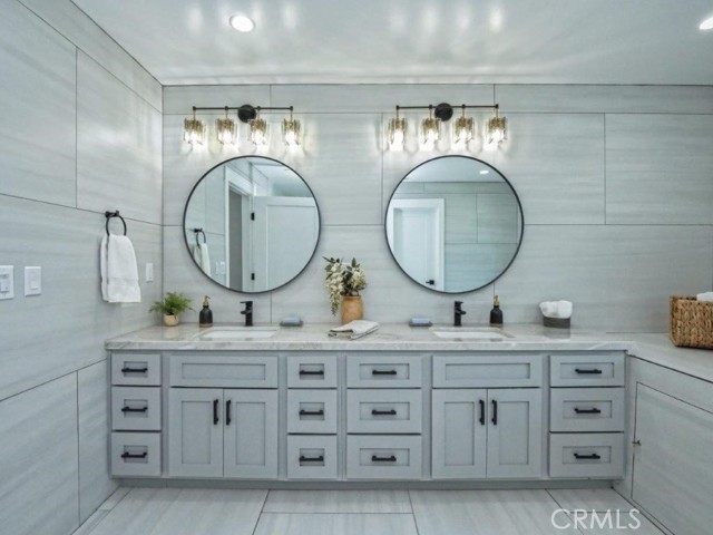 6888 Alta Vista Drive, Rancho Palos Verdes CA: https://media.crmls.org/medias/5c8ad7d6-f015-4766-9e98-7fee2c88f7b3.jpg