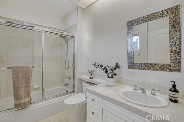 Detail Gallery Image 33 of 44 For 7439 Dorie Dr, West Hills,  CA 91307 - 5 Beds | 5 Baths