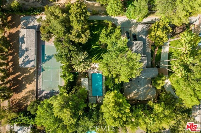 5255 ROUND MEADOW Road, Hidden Hills CA: https://media.crmls.org/medias/5c8c811b-9ec7-410e-b815-4ecce9551670.jpg