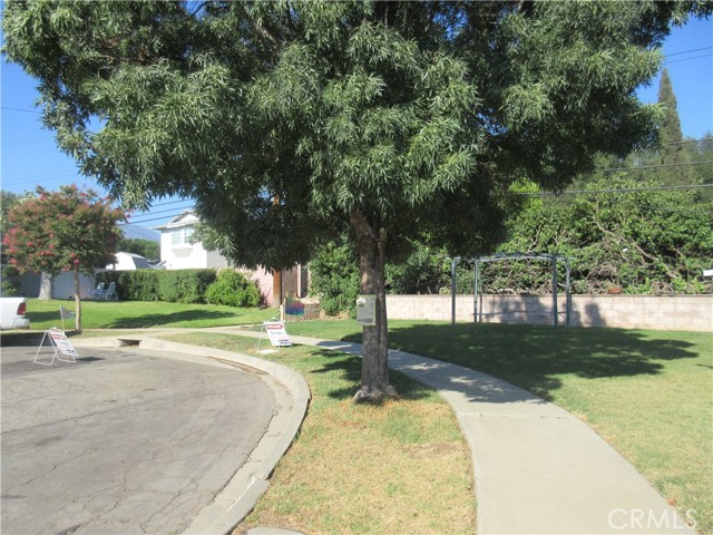 1416 Carmelita Court, Upland CA: https://media.crmls.org/medias/5c8c92d8-040a-406a-9092-b6a2df5f5675.jpg