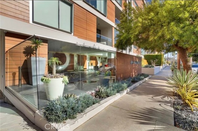 Detail Gallery Image 10 of 58 For 6735 Yucca St #307,  Los Angeles,  CA 90028 - 2 Beds | 2 Baths