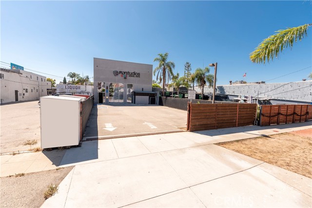 512 N Pacific Coast Highway, Redondo Beach, California 90277, ,Commercial Sale,For Sale,512 N Pacific Coast Highway,CRSB22225473