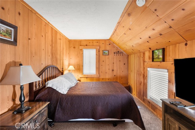 Detail Gallery Image 14 of 30 For 233 Glen Avon Dr, Cedar Glen,  CA 92321 - 4 Beds | 3 Baths