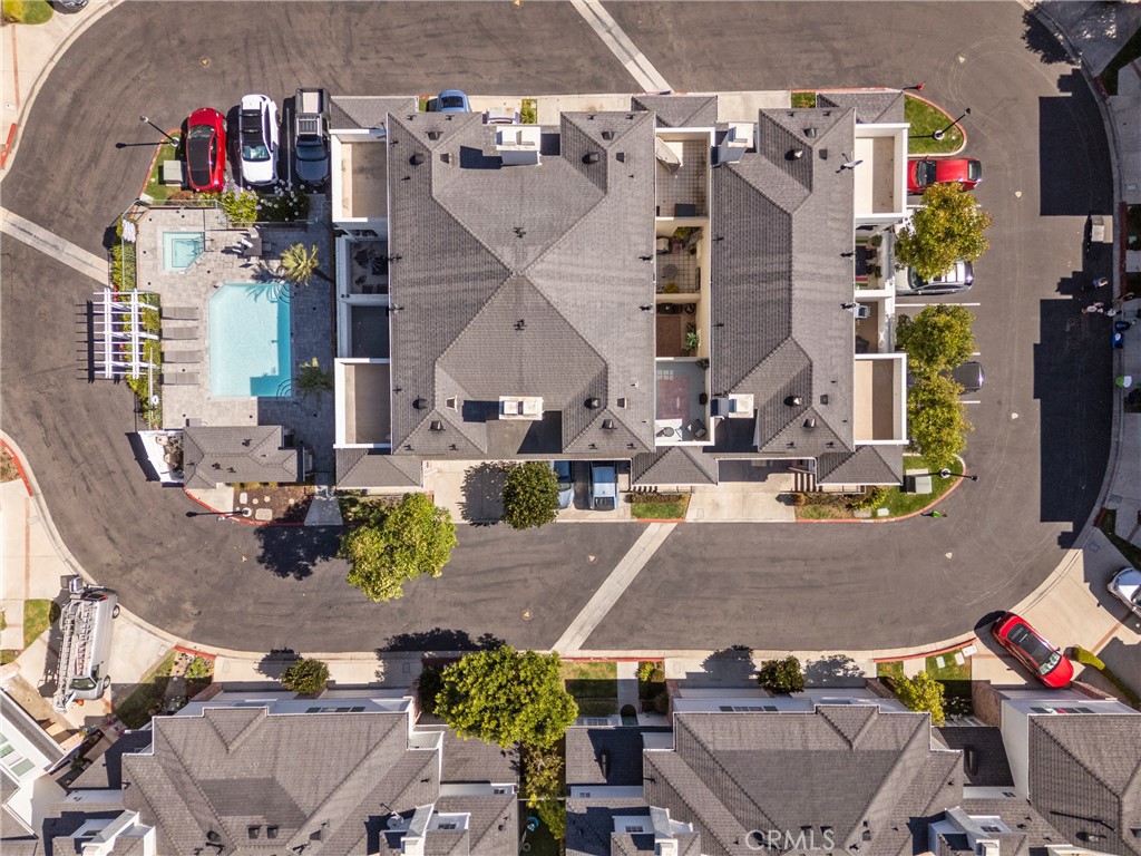 https://media.crmls.org/medias/5c8e0e96-ed0f-4a2d-b1e6-c5840a01f16d.jpg?preset=X-Large