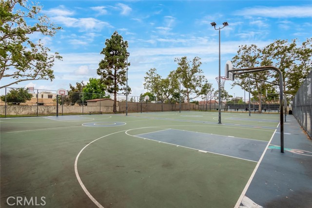 Detail Gallery Image 49 of 67 For 5122 Toulouse Dr, La Palma,  CA 90623 - 5 Beds | 3 Baths