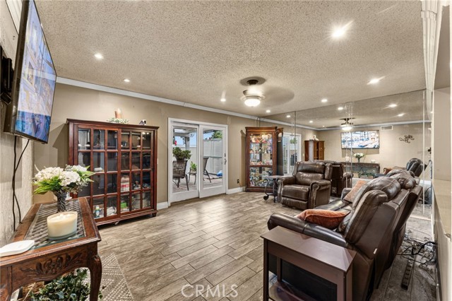 Detail Gallery Image 8 of 36 For 1406 Carey Ave, Brea,  CA 92821 - 4 Beds | 2 Baths