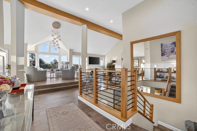 Detail Gallery Image 6 of 56 For 5 Northampton Ct #103,  Newport Beach,  CA 92660 - 3 Beds | 3/1 Baths