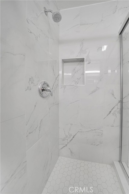 Detail Gallery Image 29 of 51 For 16722 Goldenwest St, Huntington Beach,  CA 92647 - – Beds | – Baths