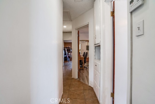 Detail Gallery Image 21 of 38 For 115 N Magnolia Court, Compton,  CA 90220 - 4 Beds | 2 Baths