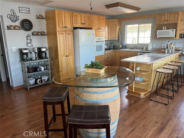 Detail Gallery Image 19 of 34 For 15198 Harbor, Clearlake,  CA 95422 - 2 Beds | 2 Baths