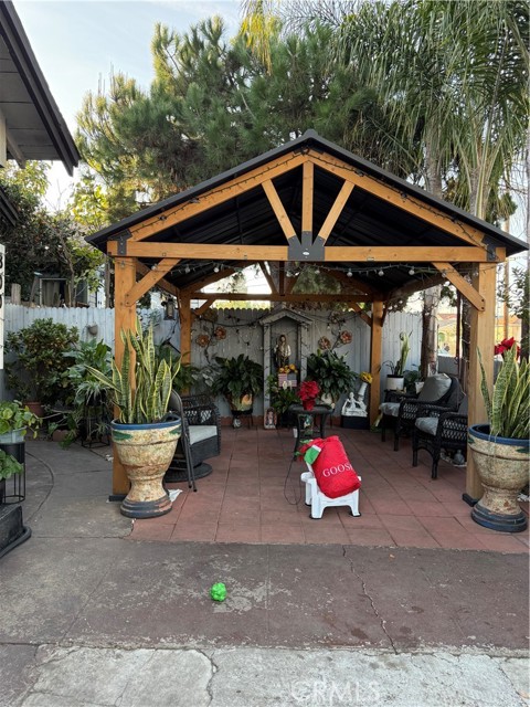 Detail Gallery Image 14 of 14 For 800 W 97th, Los Angeles,  CA 90044 - 3 Beds | 1 Baths