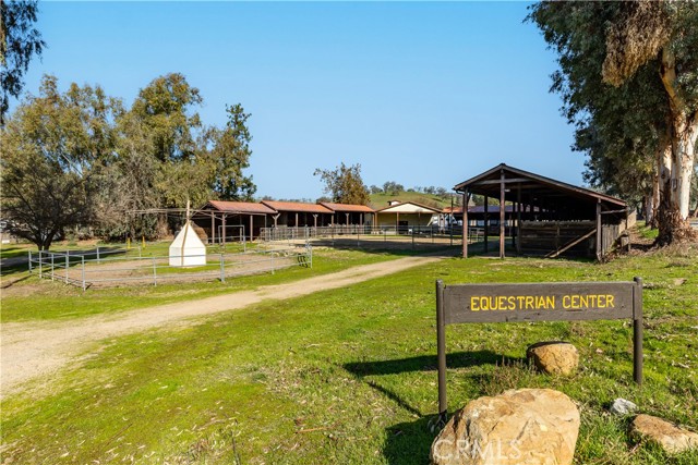 2265 Holly Drive, Paso Robles CA: https://media.crmls.org/medias/5c913909-ba38-4f48-964c-758e3bf002e5.jpg