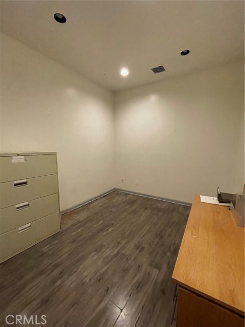  Commercial for Sale in Los Angeles, California