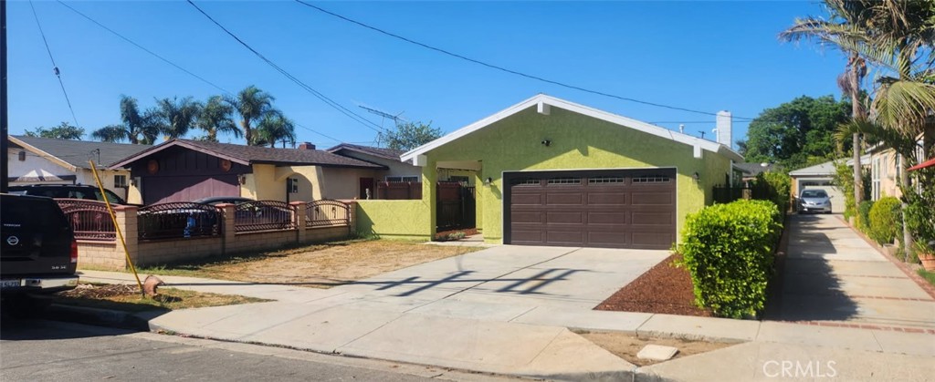 3833 W 113th Street