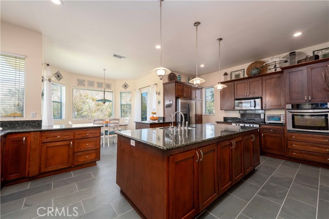 22475 Quail Call Drive, Moreno Valley CA: https://media.crmls.org/medias/5c931991-70e5-4ee5-847d-3b30c87d8a9d.jpg