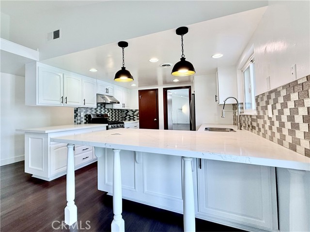 Detail Gallery Image 35 of 50 For 1229 Coventry Dr, Thousand Oaks,  CA 91360 - 4 Beds | 4 Baths