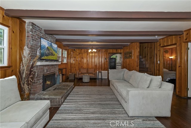 Detail Gallery Image 6 of 42 For 238 Bluebell, Lake Arrowhead,  CA 92352 - 5 Beds | 2 Baths