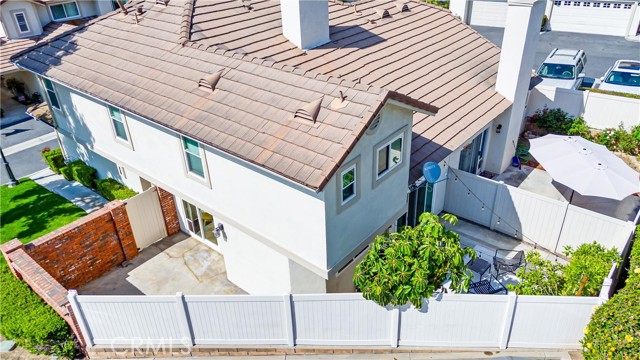 5847 E Rocking Horse Way, Orange CA: https://media.crmls.org/medias/5c954305-248d-43f2-ae69-8ad422760ad0.jpg