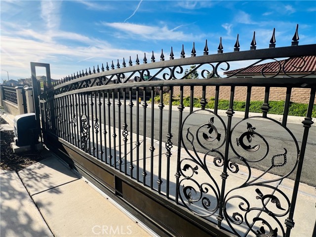 Detail Gallery Image 46 of 51 For 3258 Garfield St, San Bernardino,  CA 92407 - 5 Beds | 3 Baths