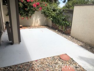 Detail Gallery Image 2 of 11 For 25707 Player, Valencia,  CA 91355 - 3 Beds | 2/1 Baths