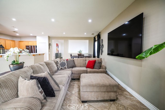 Image 11 of 33 For 3047 Kalei Court