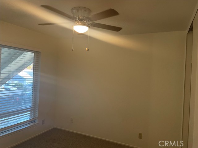 Detail Gallery Image 17 of 29 For 2393 Cragmont Ct, Simi Valley,  CA 93065 - 4 Beds | 2/1 Baths