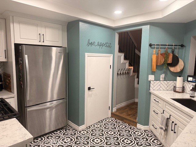 Detail Gallery Image 3 of 15 For 2311 S Mira Ct #131,  Anaheim,  CA 92802 - 3 Beds | 2/1 Baths