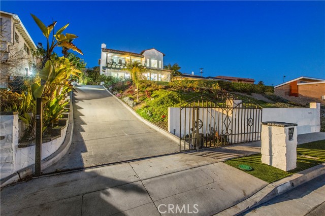 Detail Gallery Image 28 of 29 For 34326 Camino El Molino, Dana Point,  CA 92624 - 4 Beds | 3/1 Baths