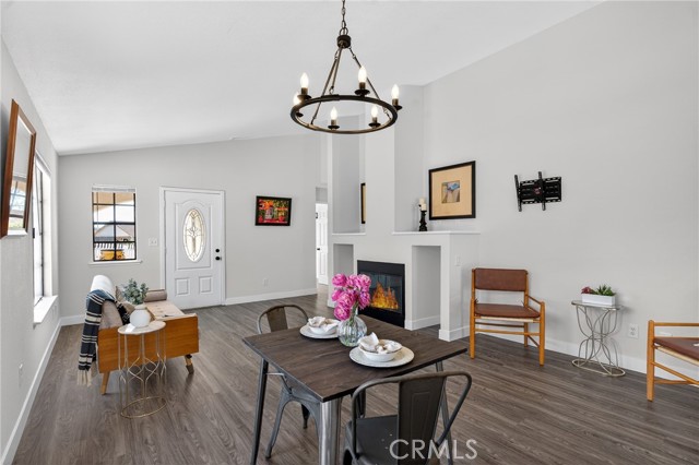 Detail Gallery Image 4 of 34 For 2316 Amber Grain, Paso Robles,  CA 93446 - 4 Beds | 2 Baths