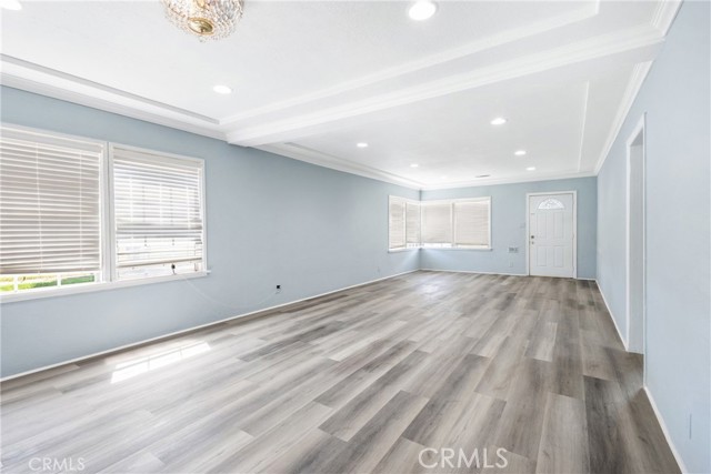 Detail Gallery Image 9 of 28 For 9232 S 7th Ave, Inglewood,  CA 90305 - 4 Beds | 2/1 Baths