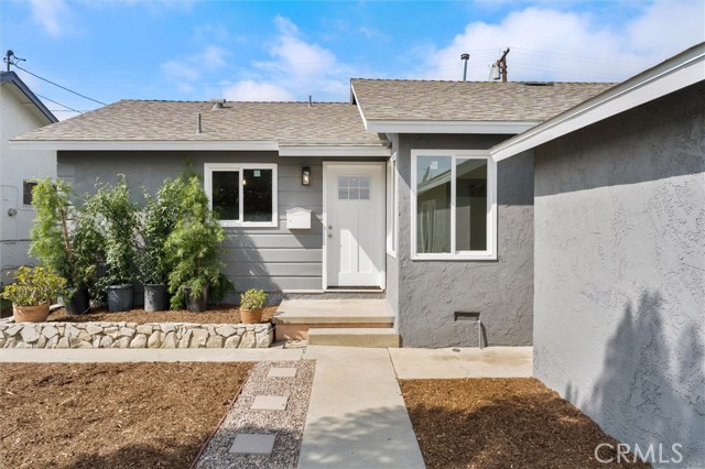 Detail Gallery Image 2 of 30 For 22025 Garston Ave, Carson,  CA 90745 - 4 Beds | 2 Baths