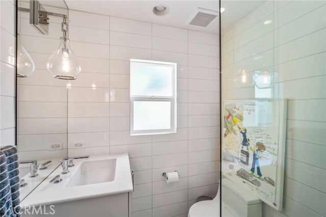 Detail Gallery Image 43 of 56 For 461 Poplar St, Laguna Beach,  CA 92651 - 4 Beds | 4 Baths